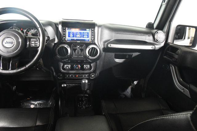 2012 Jeep Wrangler Sahara photo