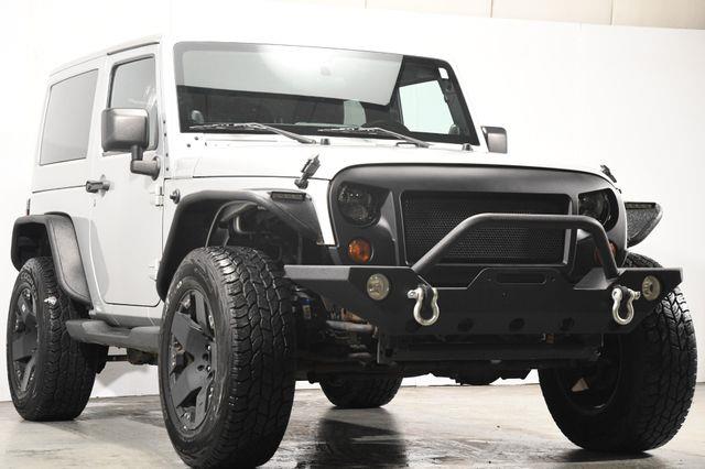 2012 Jeep Wrangler Sahara photo