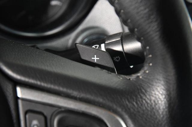 2016 Subaru Legacy 2.5i Limited w/ Eye Sight/ Nav photo