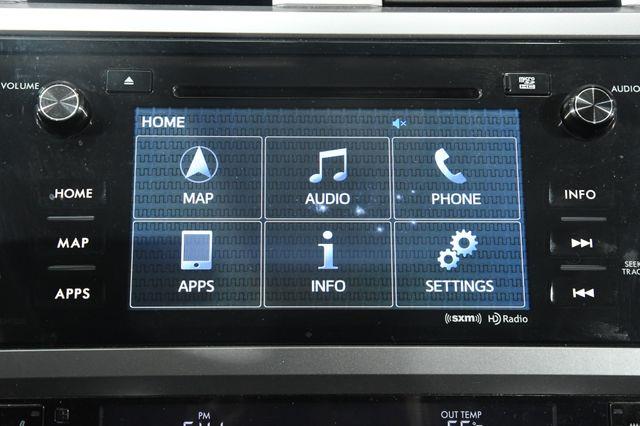2016 Subaru Legacy 2.5i Limited w/ Eye Sight/ Nav photo