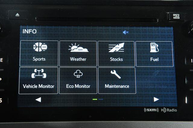 2016 Subaru Legacy 2.5i Limited w/ Eye Sight/ Nav photo