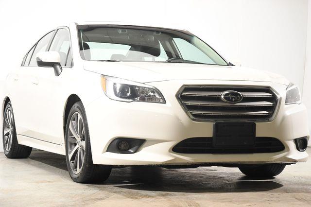 2016 Subaru Legacy 2.5i Limited w/ Eye Sight/ Nav photo