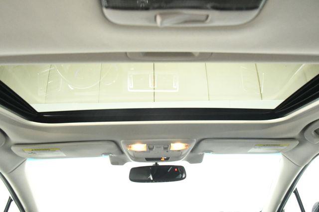 2016 Subaru Legacy 2.5i Limited w/ Eye Sight/ Nav photo