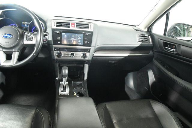 2016 Subaru Legacy 2.5i Limited w/ Eye Sight/ Nav photo
