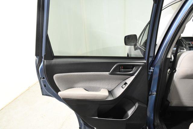 2017 Subaru Forester Premium w/ Sunroof/ Heated Sea photo