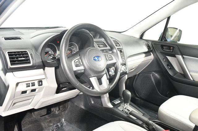 2017 Subaru Forester Premium w/ Sunroof/ Heated Sea photo