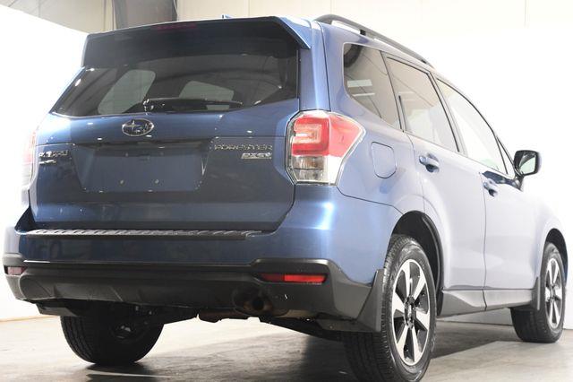 2017 Subaru Forester Premium w/ Sunroof/ Heated Sea photo