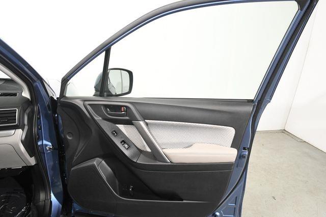 2017 Subaru Forester Premium w/ Sunroof/ Heated Sea photo