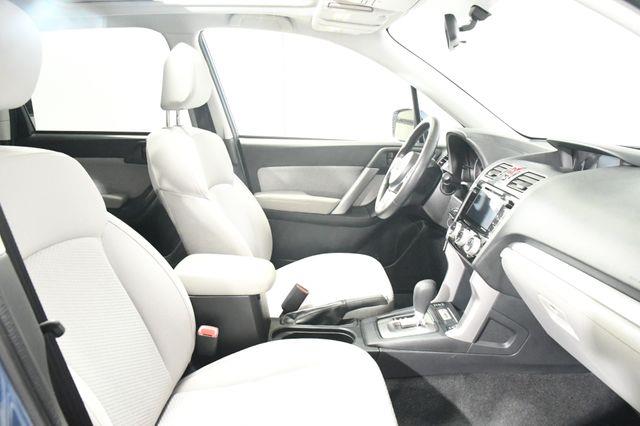2017 Subaru Forester Premium w/ Sunroof/ Heated Sea photo