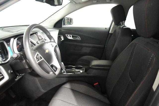 2017 Chevrolet Equinox LT photo