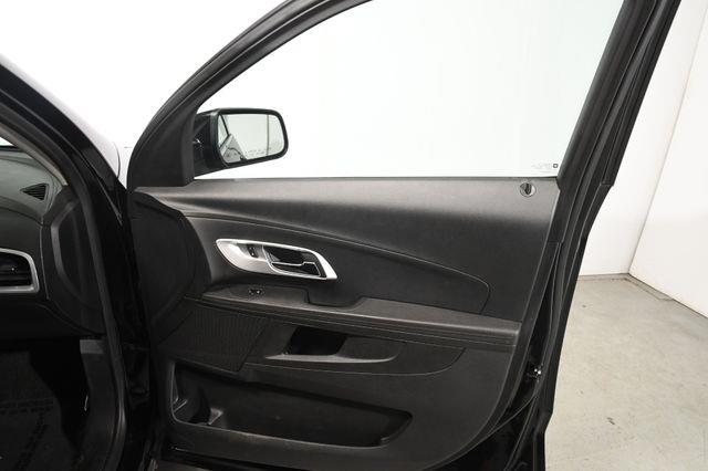 2017 Chevrolet Equinox LT photo