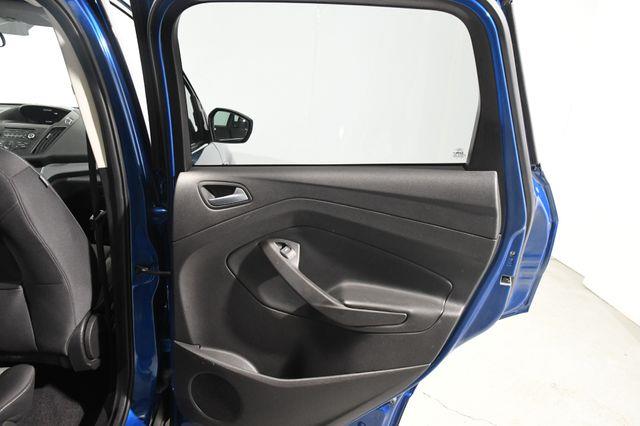 2017 Ford Escape SE w/ Heated Seats photo