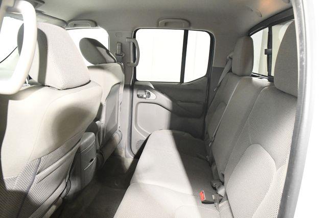 2014 Nissan Frontier SV photo