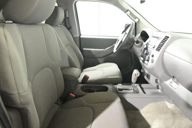 2014 Nissan Frontier SV photo