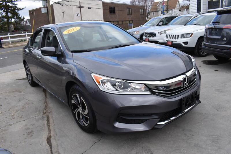 2017 Honda ACCORD SEDAN LX CVT photo