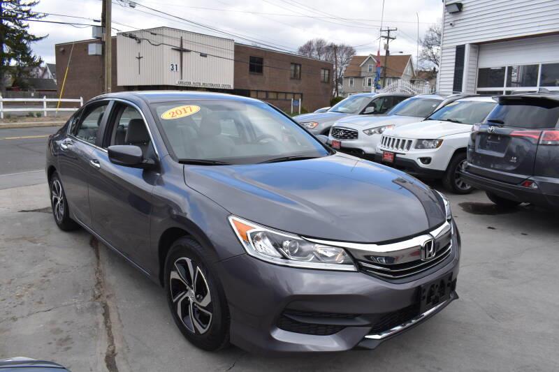 2017 Honda ACCORD SEDAN LX CVT photo