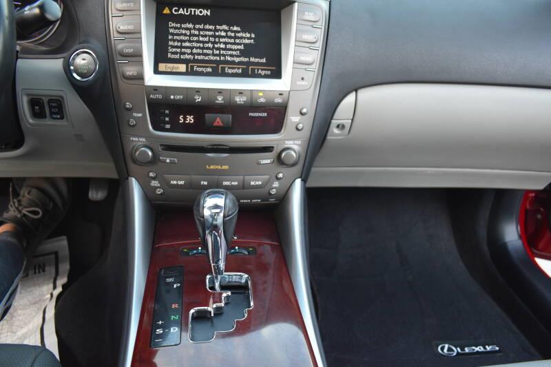 2007 Lexus IS 250 photo