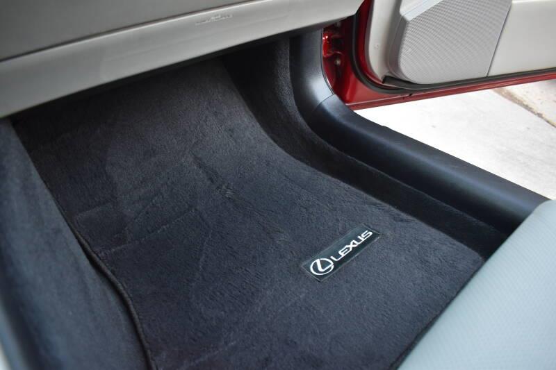 2007 Lexus IS 250 photo