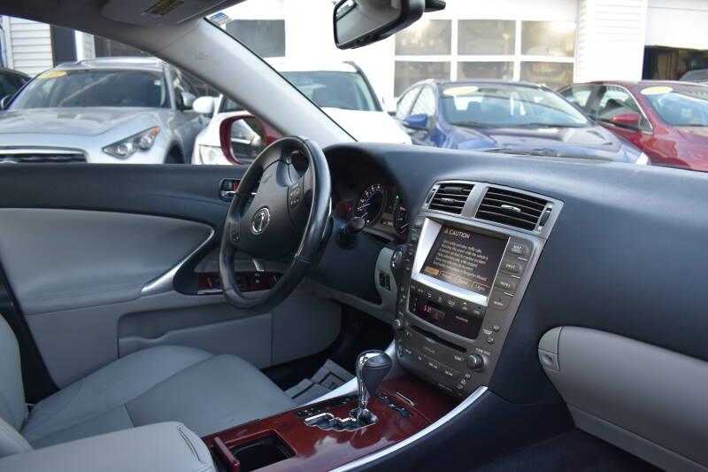2007 Lexus IS 250 photo