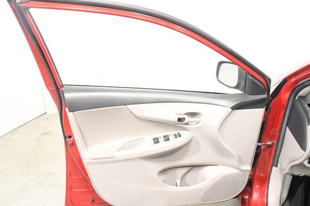 2012 Toyota Corolla L photo