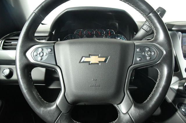 2016 Chevrolet Suburban LT w/ Nav/ DvD/ Safety Tech photo