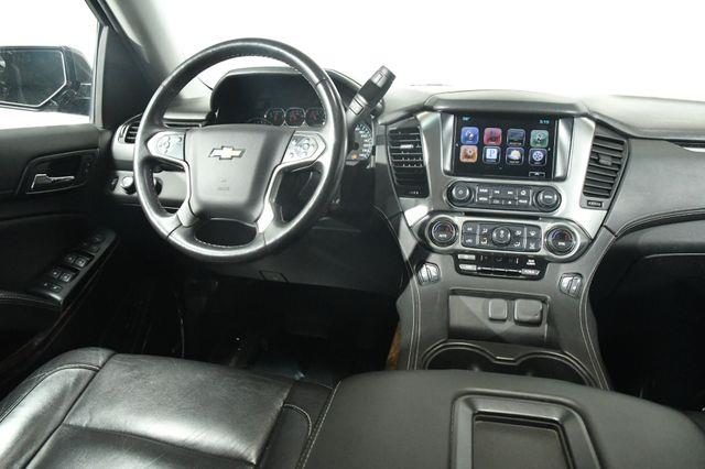 2016 Chevrolet Suburban LT w/ Nav/ DvD/ Safety Tech photo