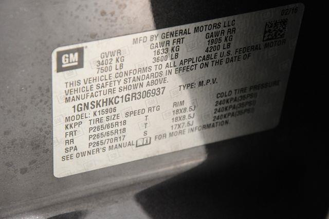 2016 Chevrolet Suburban LT w/ Nav/ DvD/ Safety Tech photo