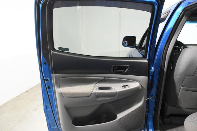 2011 Toyota Tacoma V6 photo