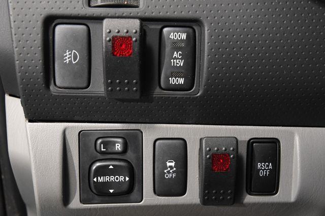 2011 Toyota Tacoma V6 photo