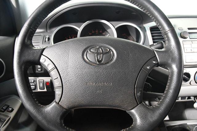 2011 Toyota Tacoma V6 photo