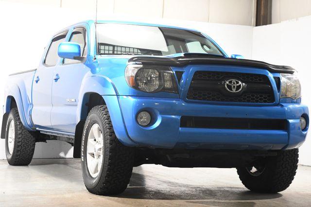 2011 Toyota Tacoma V6 photo