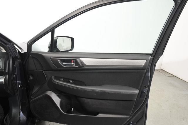 2017 Subaru Outback Premium w/ Heated Seats photo