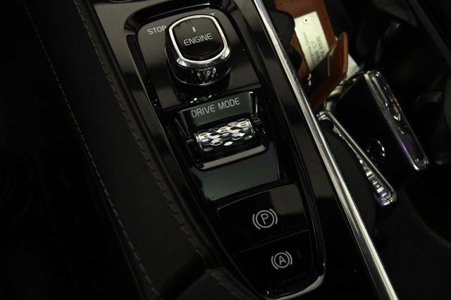 2016 Volvo XC90 AWD 4dr T6 Inscription photo