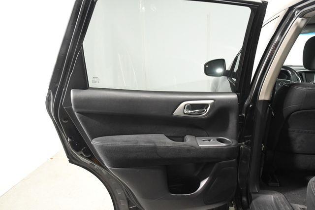 2015 Nissan Pathfinder 4WD 4dr S *Ltd Avail* photo