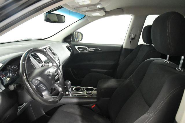 2015 Nissan Pathfinder 4WD 4dr S *Ltd Avail* photo