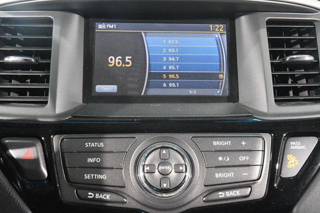 2015 Nissan Pathfinder 4WD 4dr S *Ltd Avail* photo