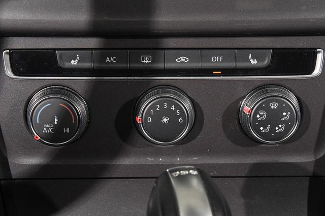 2017 Volkswagen Golf Alltrack SE photo