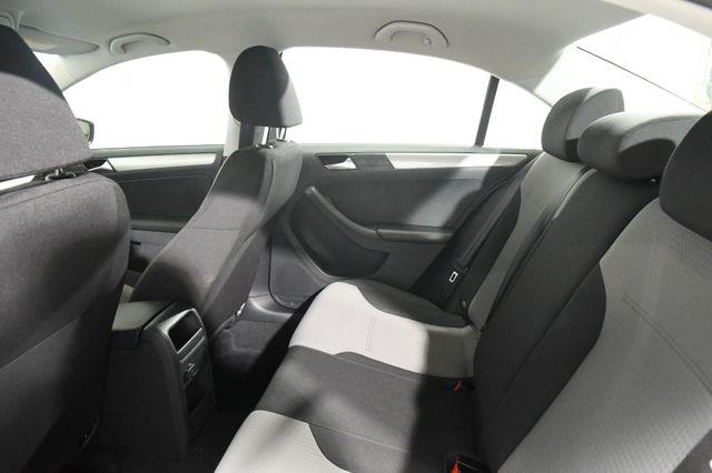 2017 Volkswagen Jetta 1.4T S w/ Heated Seats photo