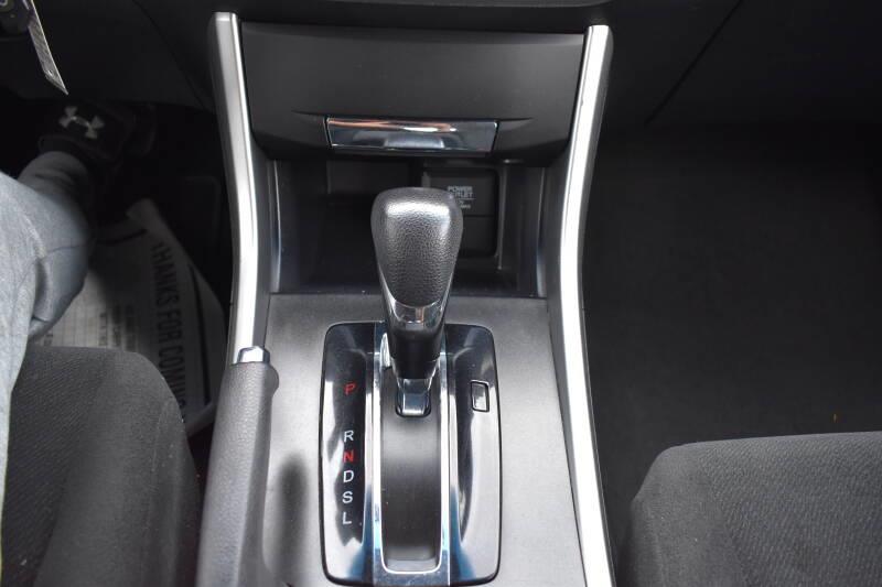 2013 Honda Accord LX photo