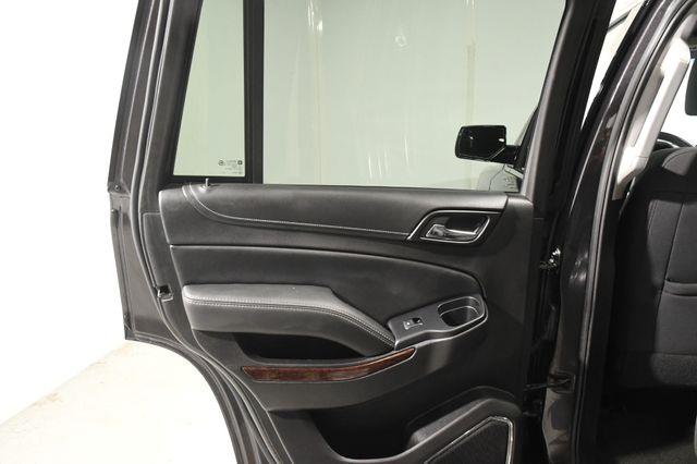 2017 GMC Yukon SLE photo