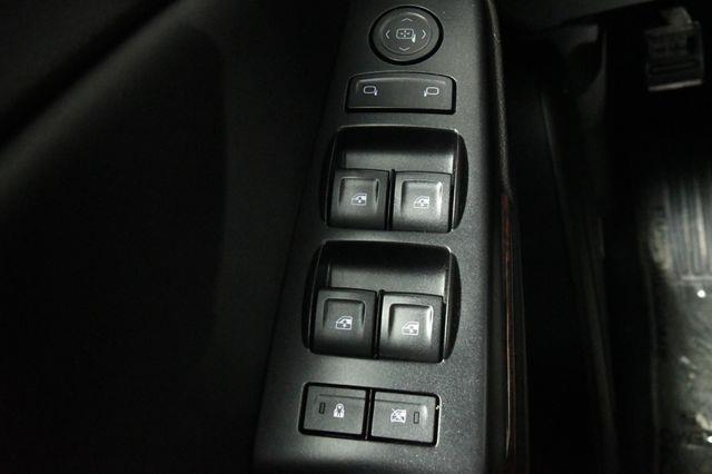 2017 GMC Yukon SLE photo