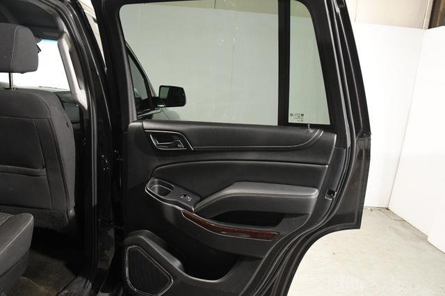 2017 GMC Yukon SLE photo