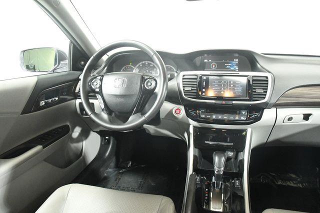 2017 Honda Accord EX-L photo