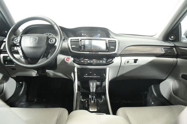 2017 Honda Accord EX-L photo