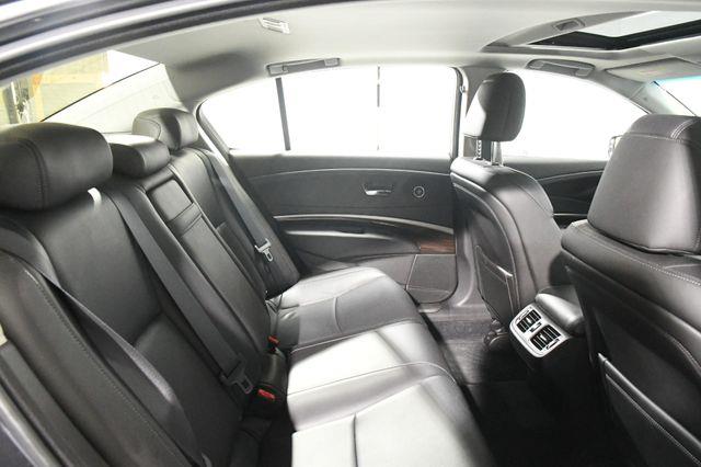 2017 Acura RLX w/Technology Pkg photo