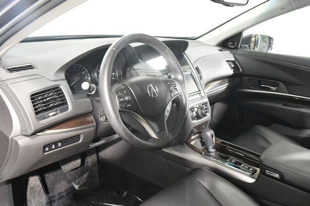 2017 Acura RLX w/Technology Pkg photo