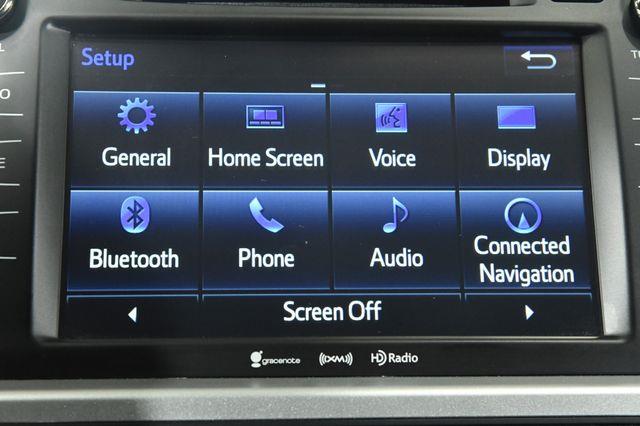 2018 Toyota Highlander LE Plus photo