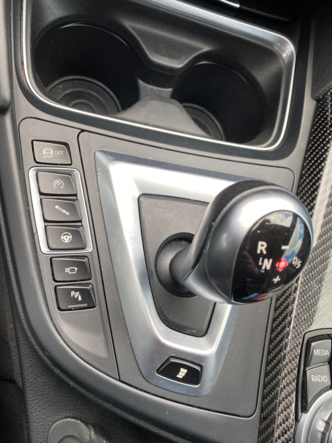 2015 BMW M4 2dr Cpe photo