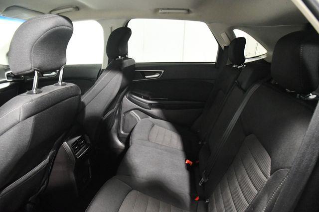 2017 Ford Edge SEL photo