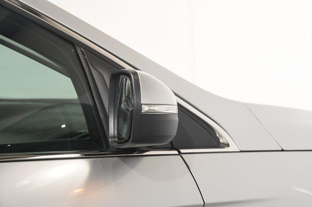 2017 Ford Edge SEL photo